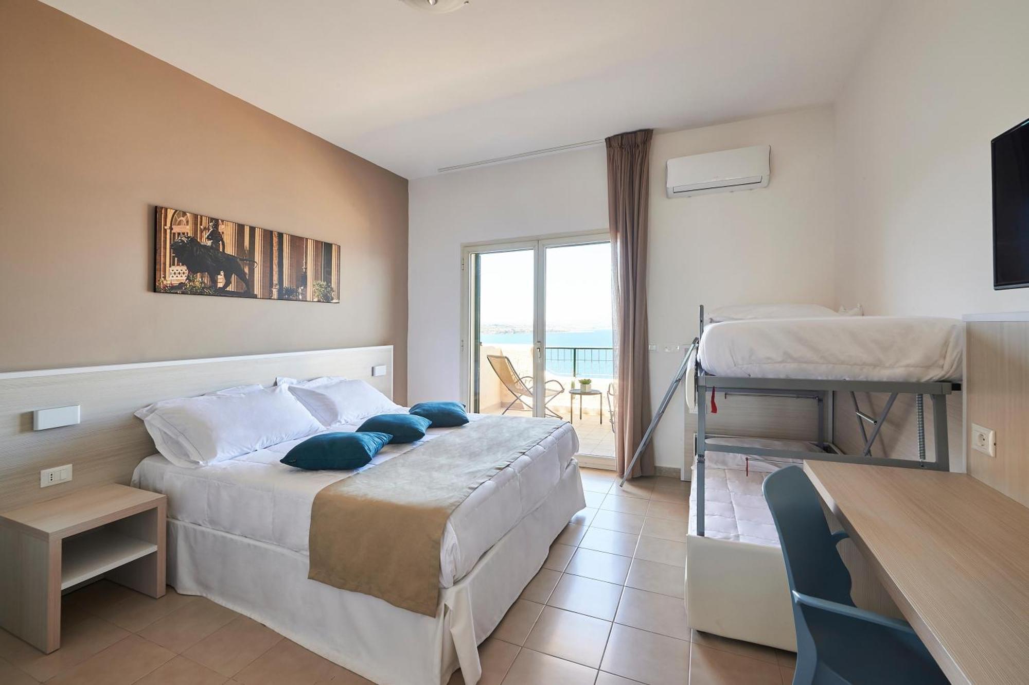 Cdshotels Terrasini - Citta Del Mare Dış mekan fotoğraf