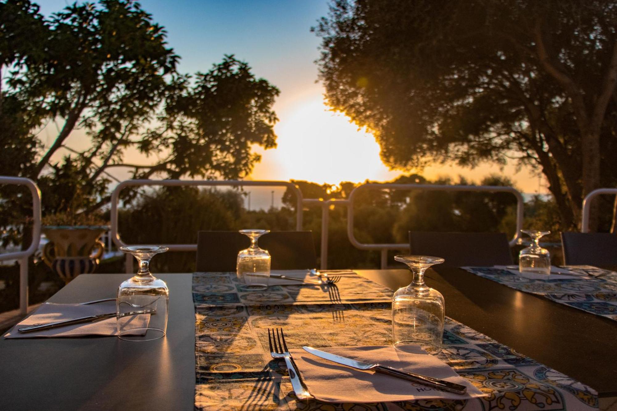 Cdshotels Terrasini - Citta Del Mare Dış mekan fotoğraf